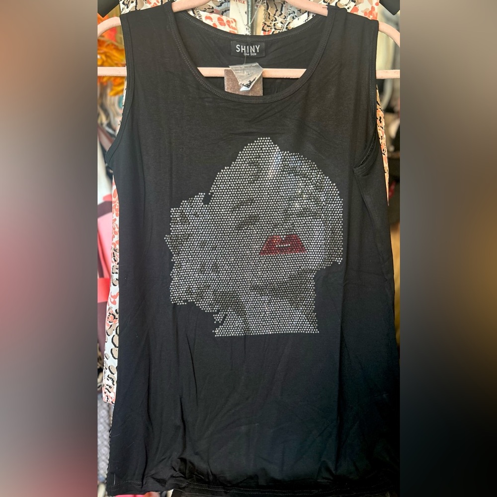NWT Marilyn Monroe Black Muscle T-shirt Tank w/ Silver Rhinestone Monroe Face